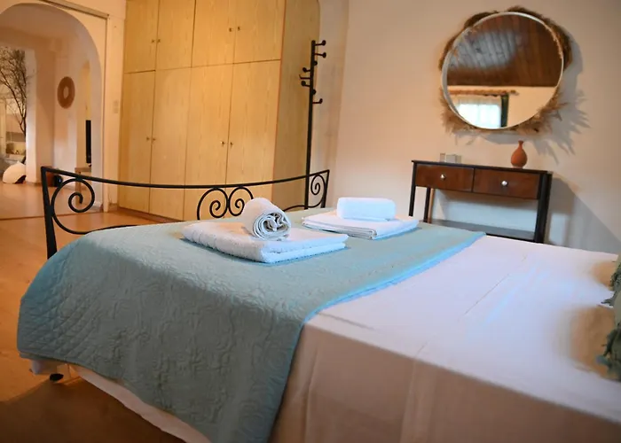 Eva's Hébergement de vacances Agioi Theodoroi (Corinthia)