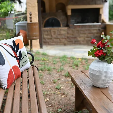 Eva's * Agii Theodori