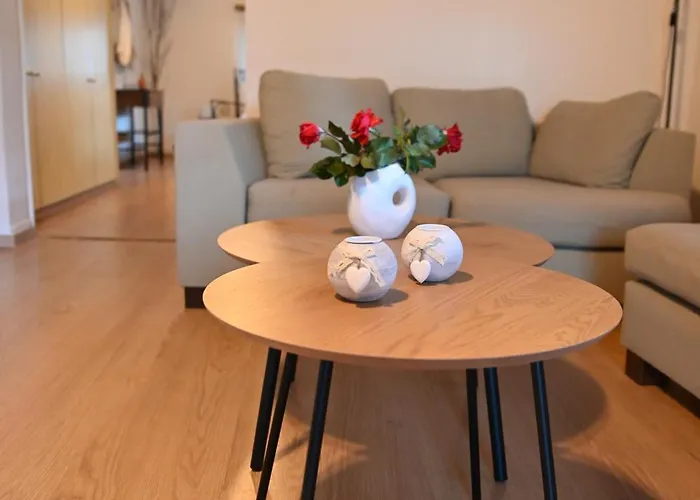 Eva's أغيوي ثيودوروي